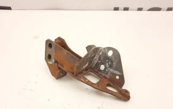 Audi A8 S8 D4 4H Radiator support slam panel bracket 4H0399656B