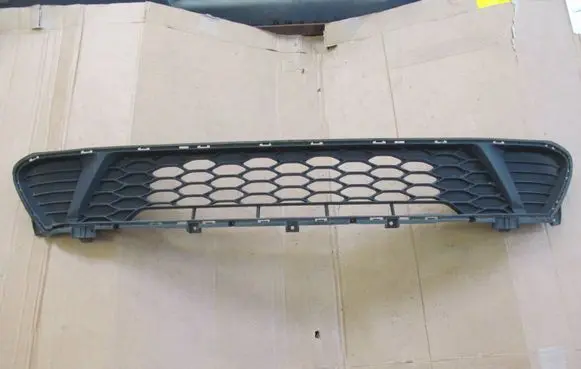 KIA Ceed Front bumper lower grill 86560J7000