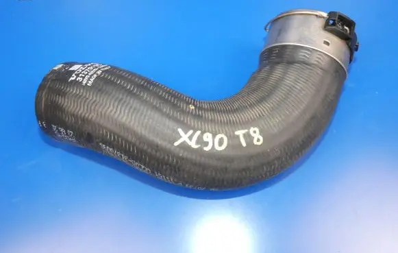 Volvo XC90 Intercooler hose/pipe 31370095