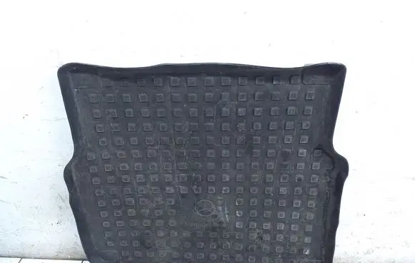 Mercedes-Benz C W204 Rubber trunk/boot mat liner 