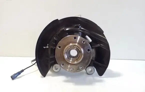 Nissan Qashqai J12 Front wheel hub 6UA0H