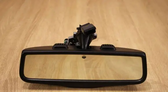 Maserati Ghibli Rear view mirror (interior)