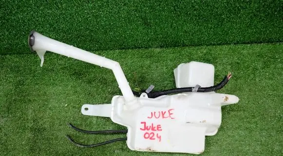 Nissan Juke II F16 Windshield washer fluid reservoir/tank 289106PA0A