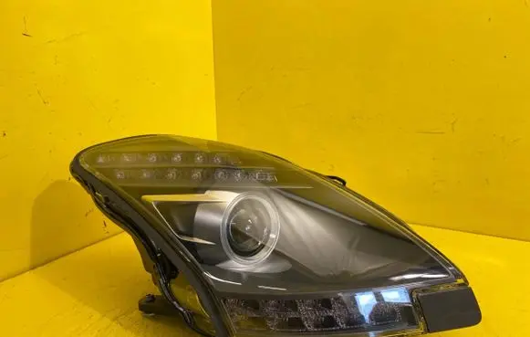 Mercedes-Benz SLS AMG Headlight/headlamp brak