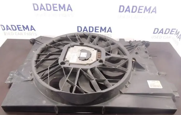 Volvo XC70 Electric radiator cooling fan 137328116 137229010 30723105