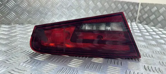 Audi A3 S3 8V Tailgate rear/tail lights 8V3945093