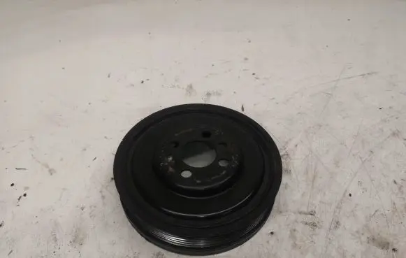 Volkswagen Golf V Crankshaft pulley 03G105243