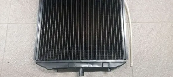 Mercedes-Benz Sprinter W901 W902 W903 W904 Coolant radiator 233105