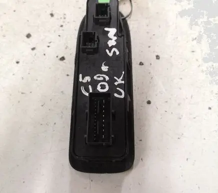 Citroen C5 Electric window control switch 96599975XT 30170121