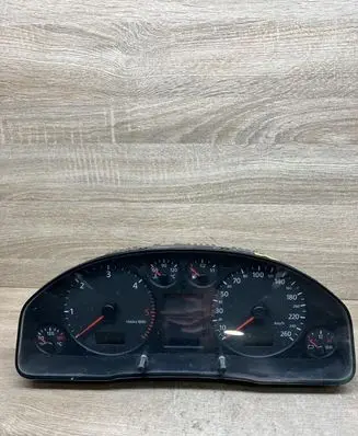 Audi A6 S6 C5 4B Speedometer (instrument cluster) 4B0920900JX 02030511119