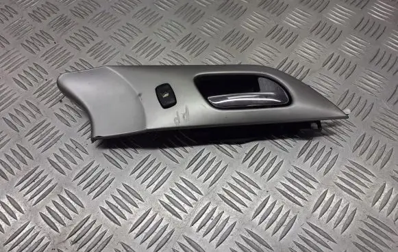 Peugeot 407 Rear door interior handle trim 96526177VD