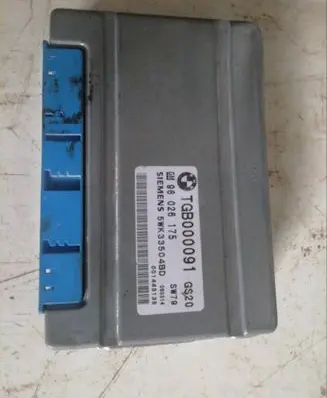 Land Rover Range Rover L322 Gearbox control unit/module 5WK33504BD 96026175 001443135