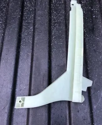 Audi A4 S4 B9 Rear door windshield rail 8W0839067