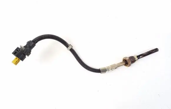 Mercedes-Benz SLK R172 Exhaust gas temperature sensor A0009051132