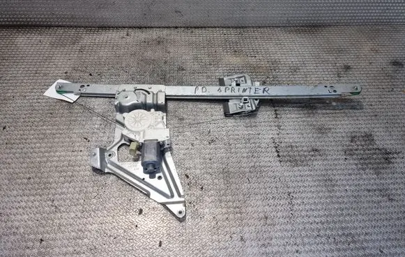 Volkswagen Crafter Front door window regulator with motor A9067200146RH