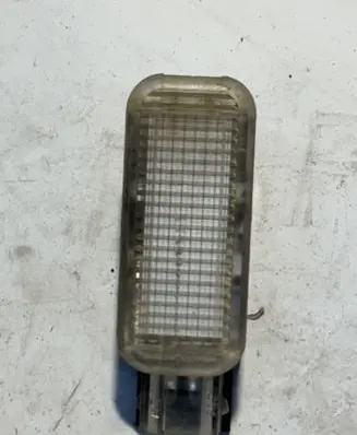 Volkswagen PASSAT B6 Rear seat light 387FR