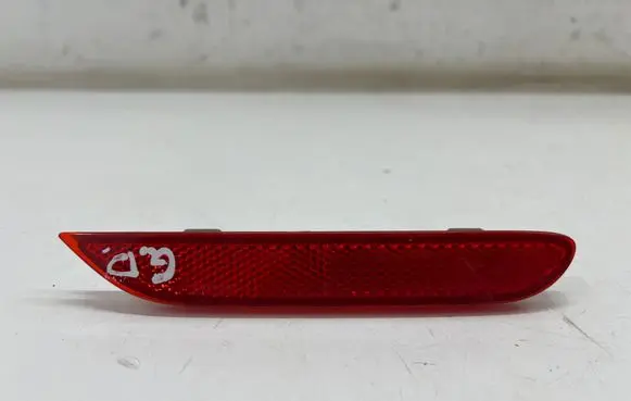 Nissan Qashqai Rear tail light reflector 25018165