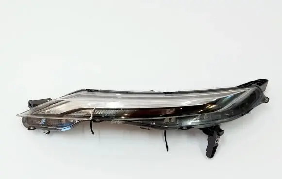 Nissan Juke II F16 Front fog light
