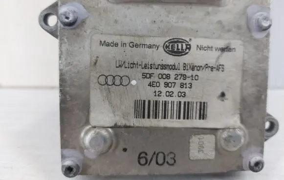 Audi A8 S8 D3 4E Headlight ballast module Xenon 4E0907813 5DF00827910