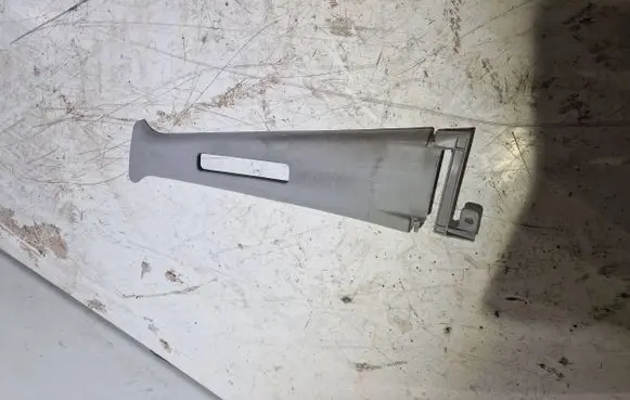 Mitsubishi Pajero Pinin (B) pillar trim (top) MR346029