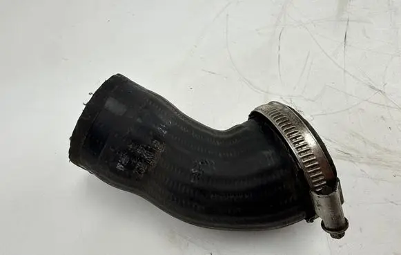 Volkswagen PASSAT B7 Air intake duct part