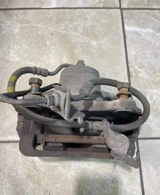 KIA Sportage Front brake caliper