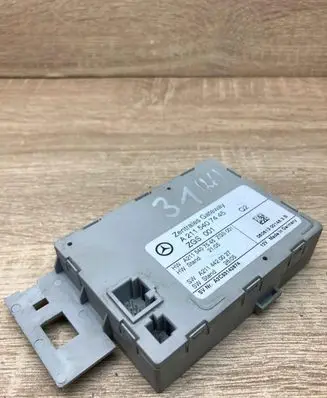 Mercedes-Benz E W211 Gateway control module A2115407445 A2115407545