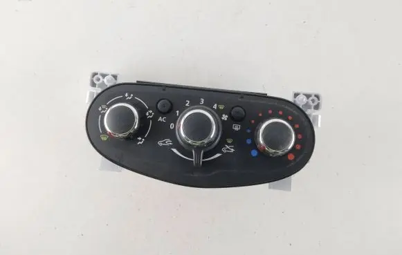 Dacia Duster Climate control unit N109211S AL1S10156