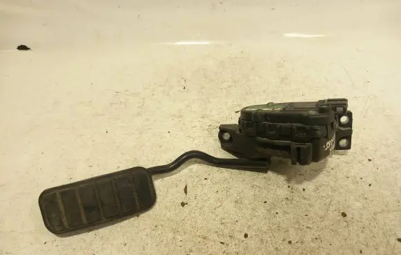 Renault Laguna II Accelerator throttle pedal 8200003393 6PV00811903
