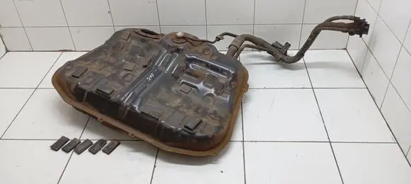 Hyundai i40 Fuel tank 311003Z700
