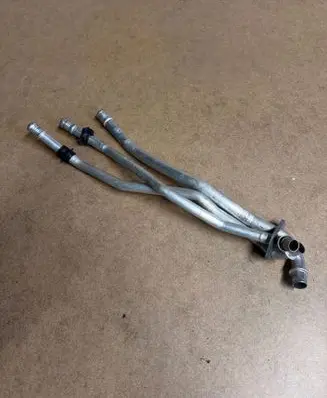 BMW 5 E39 Engine coolant pipe/hose