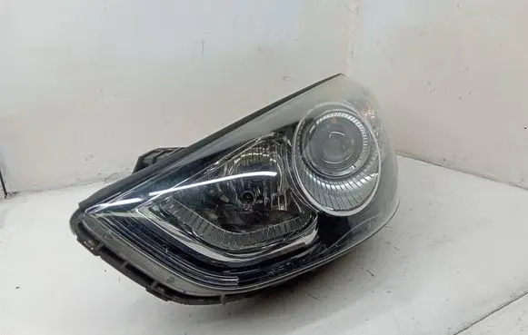 Hyundai ix35 Headlight/headlamp