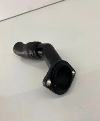 Volkswagen Golf V Engine coolant pipe/hose 06A121121C 038121121D