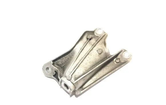 Audi A8 S8 D3 4E Engine mounting bracket 4E0199307BF