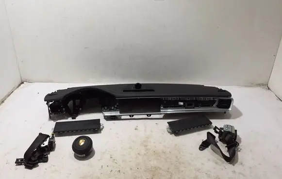 Porsche Panamera (971) Dashboard 971815683