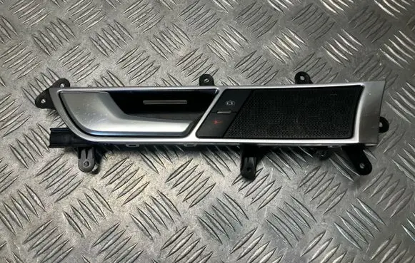 Audi A6 Allroad C6 Front door interior handle 4F0837019C