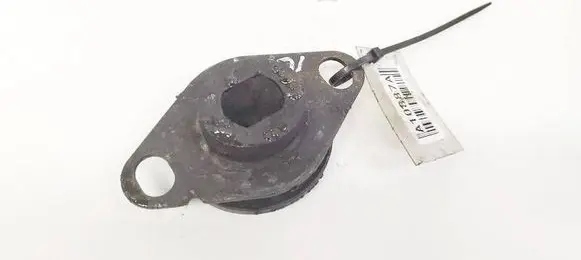 Renault Scenic I Engine mount bracket 8200089697C