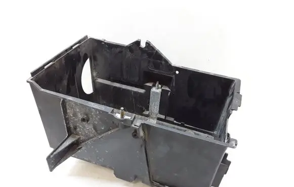 Battery box tray