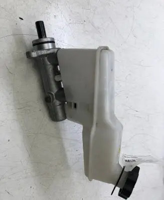 Hyundai ix35 Master brake cylinder