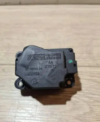 Volvo S80 Air flap motor/actuator PL1607526 6G9N19E616 070727