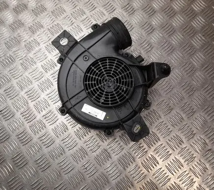 Renault Twingo III Heater fan/blower 290924539R