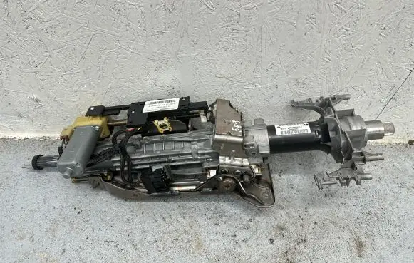 BMW X5M E70 Steering wheel axle 6786254 32306786254