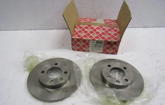 Volkswagen Golf SportWagen Front brake disc 321615301