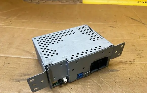 Ford Kuga III Radio/CD/DVD/GPS head unit MX6T18K810ZK