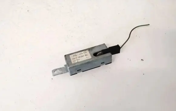 Antenna control unit
