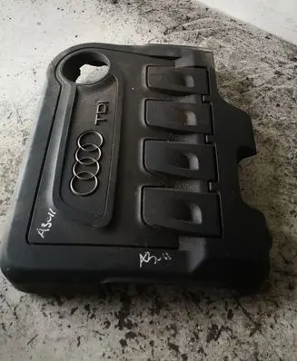 Audi A3 S3 8P Engine cover (trim)