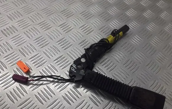 Ford Focus C-MAX Front seatbelt buckle 4M51-A61209-AG