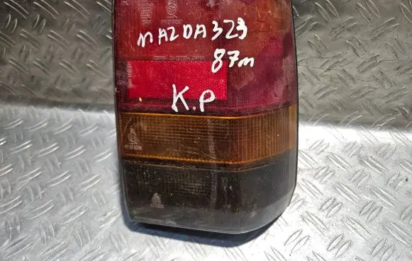 Mazda 323 Rear/tail lights 22061527 3309205R