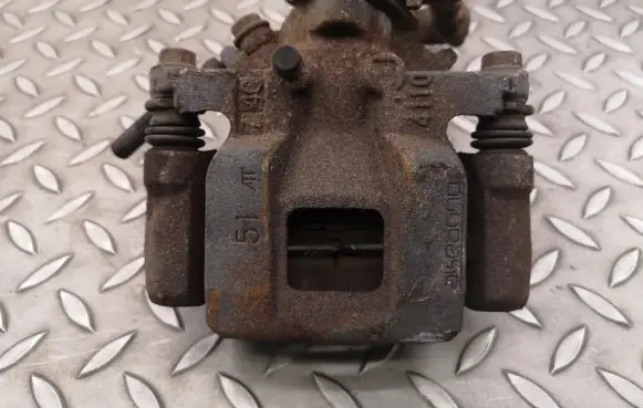 Mitsubishi Outlander Rear brake caliper