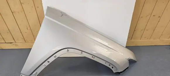 Jeep Grand Cherokee WL Fender 270AB250
